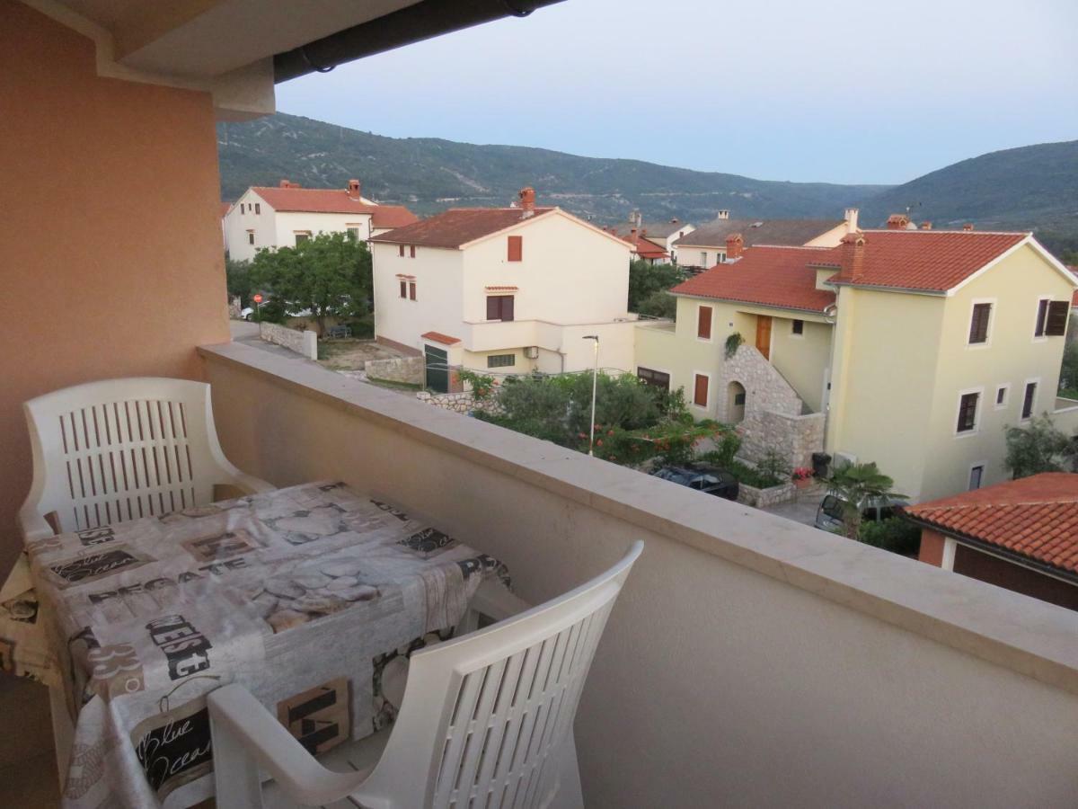 Laura And Nevio Apartments And Rooms Cres Exterior photo